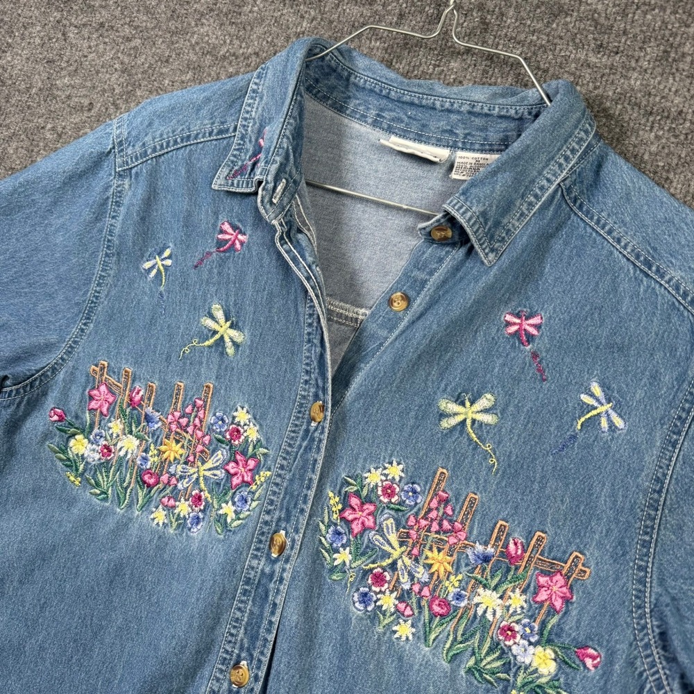 Bobbie Brooks Denim Shirt Womens Medium Blue Embroidered Dragonfly Floral Garden